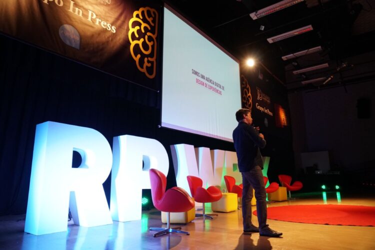 RPocket: uma iniciativa do Grupo In Press
